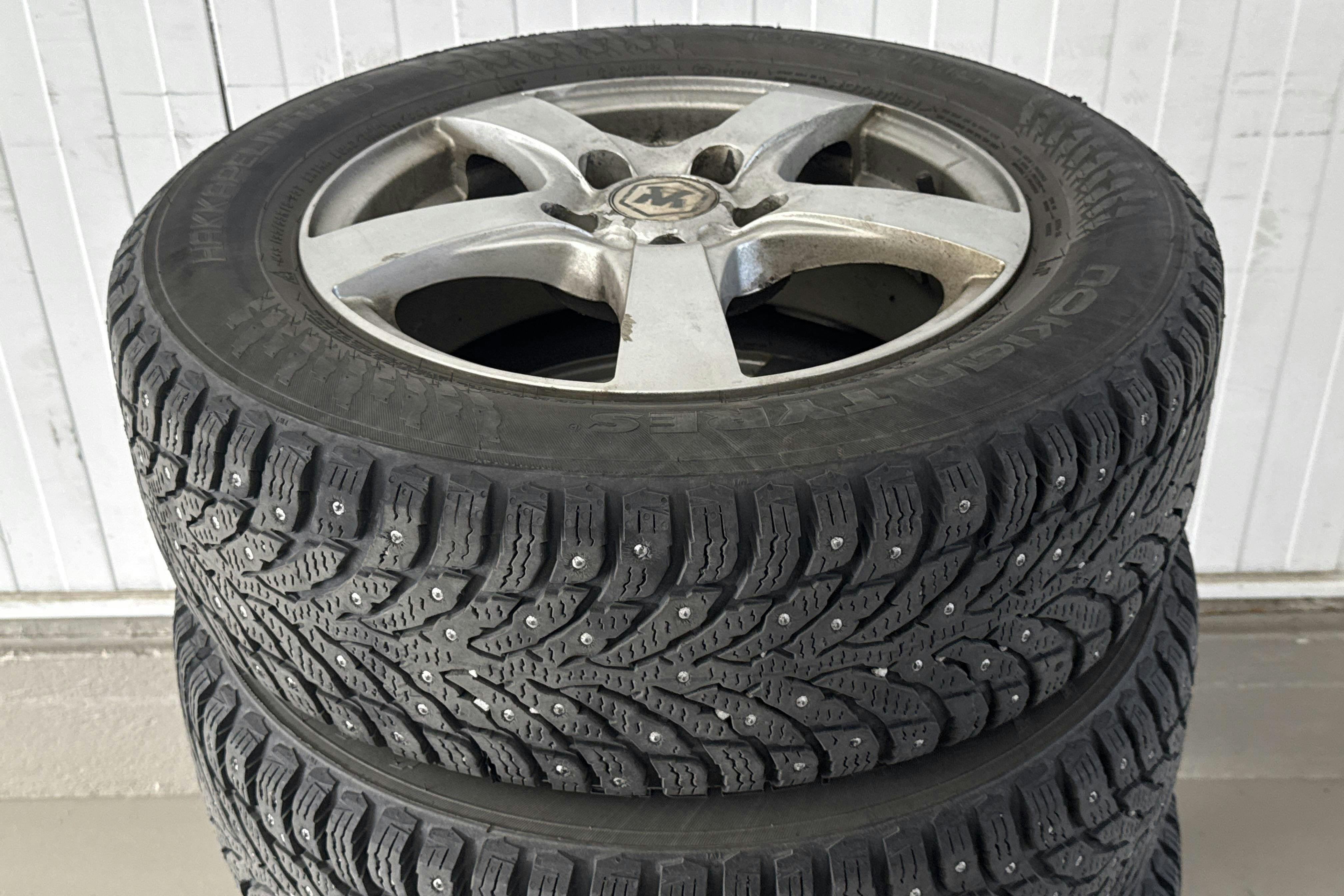 Vehicle Image 13