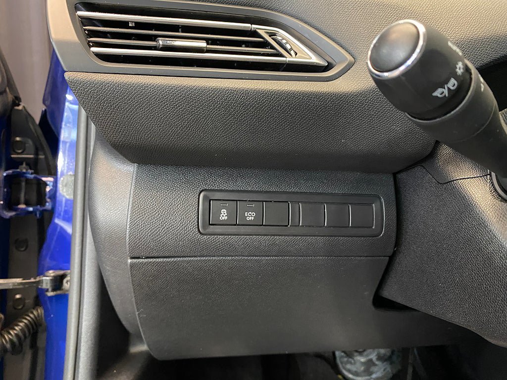 Vehicle Image 41