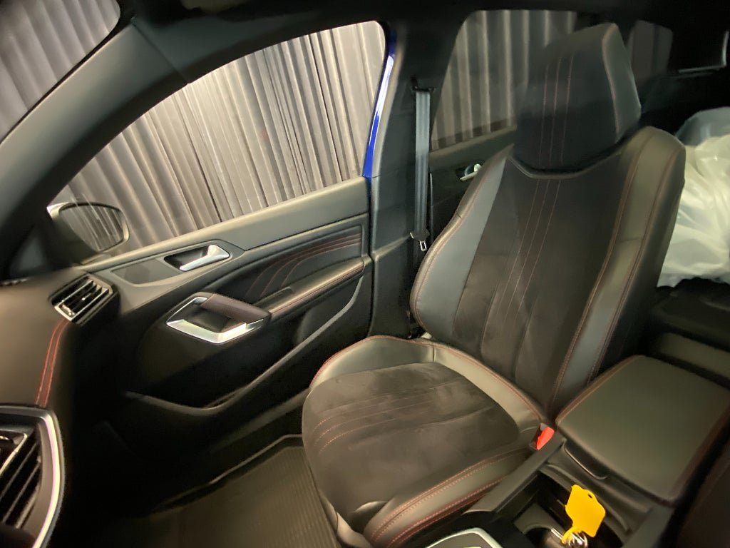 Vehicle Image 48