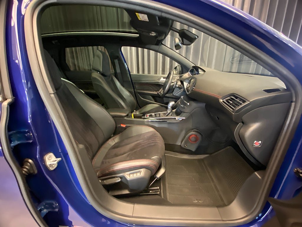 Vehicle Image 50