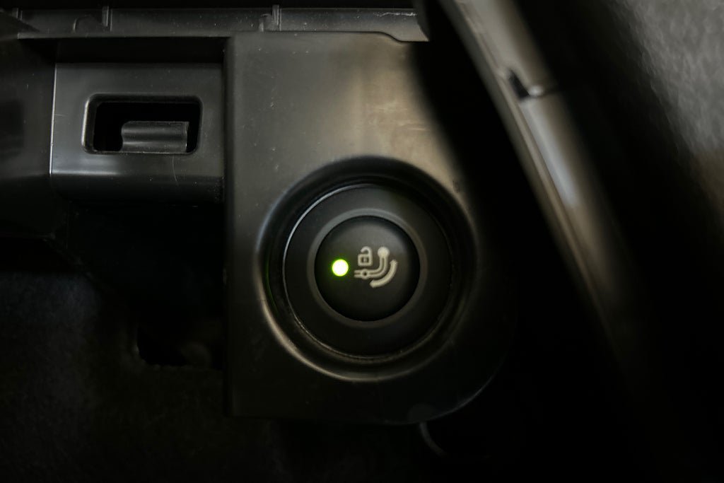 Vehicle Image 23