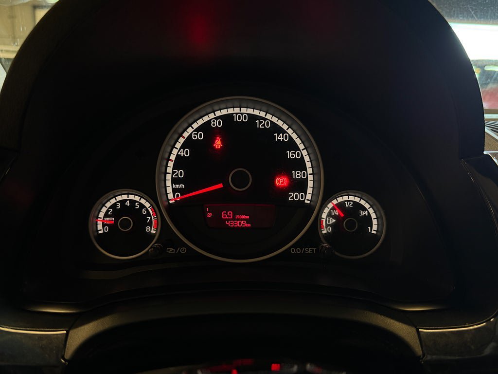 Vehicle Image 20