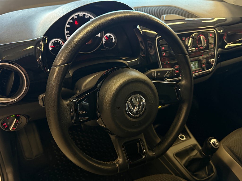 Vehicle Image 22