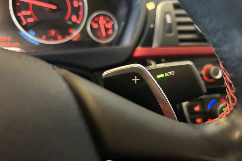 Vehicle Image 26