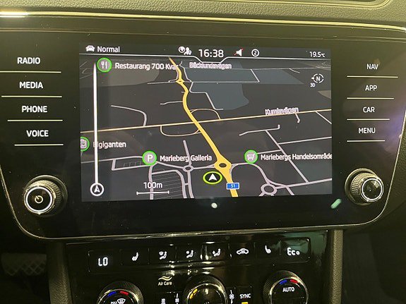 Vehicle Image 17
