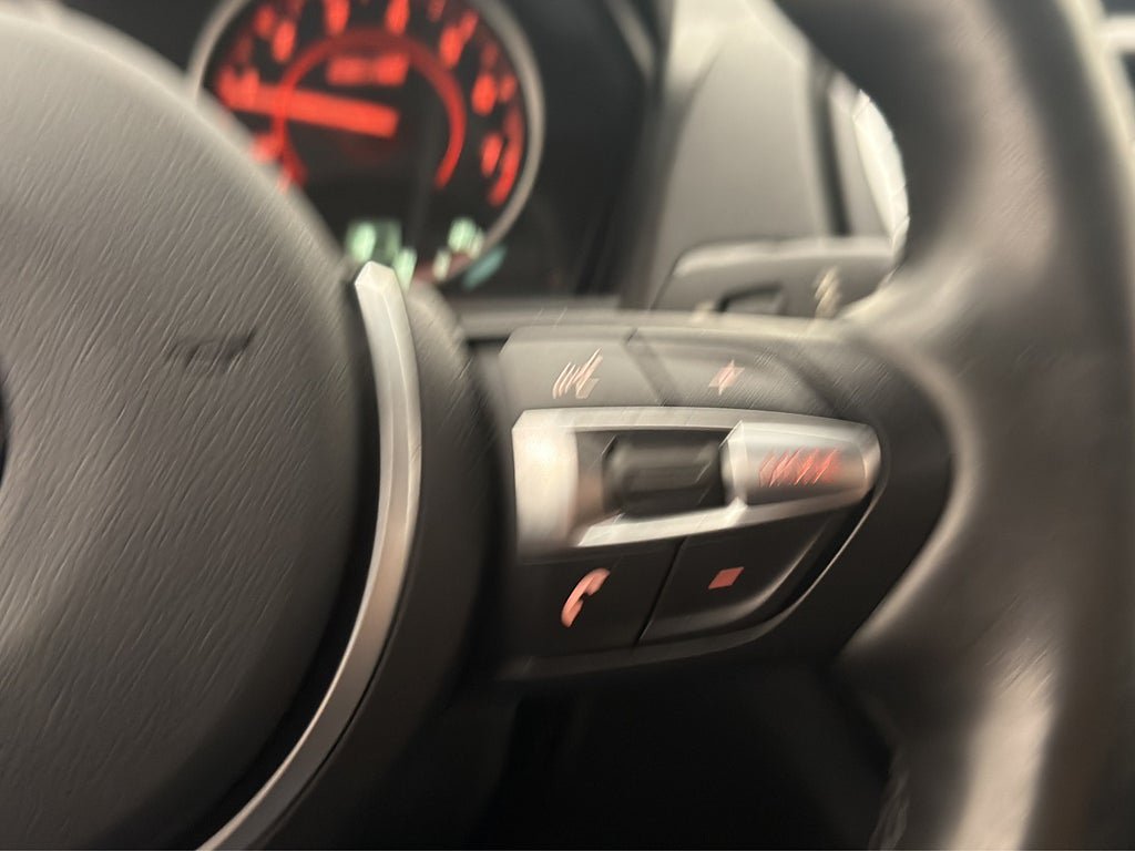 Vehicle Image 27