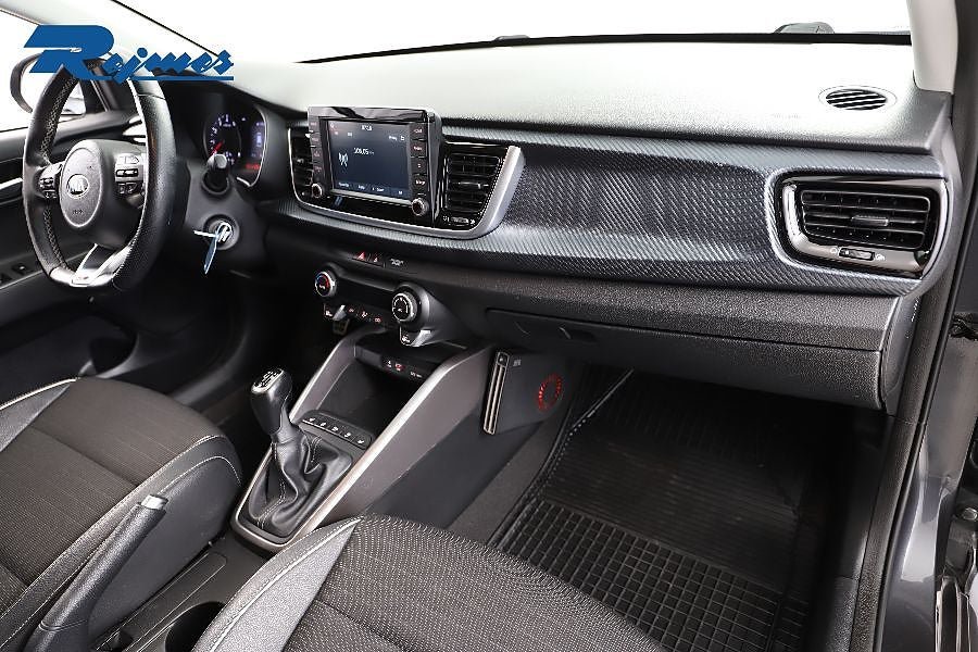 Vehicle Image 21