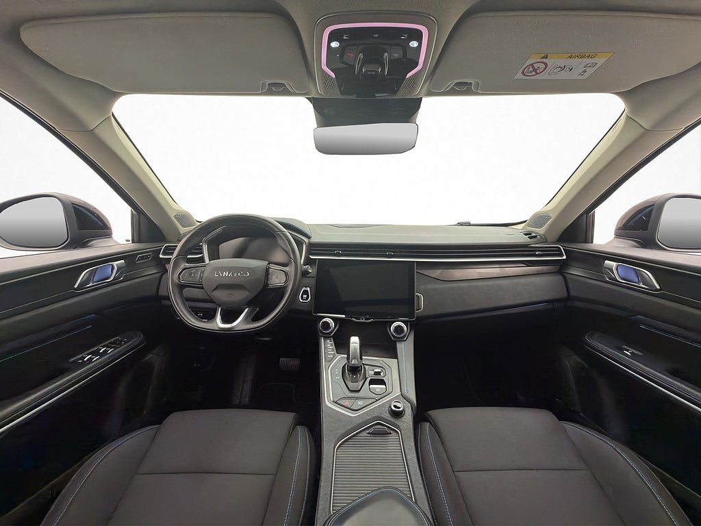 Vehicle Image 14