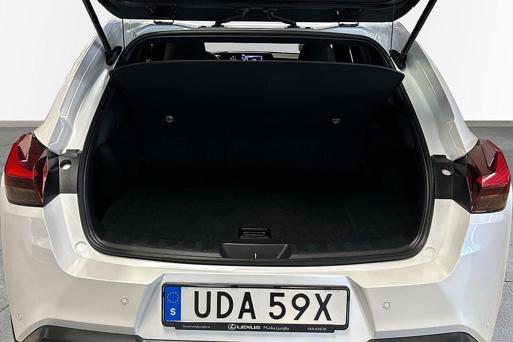 Vehicle Image 10
