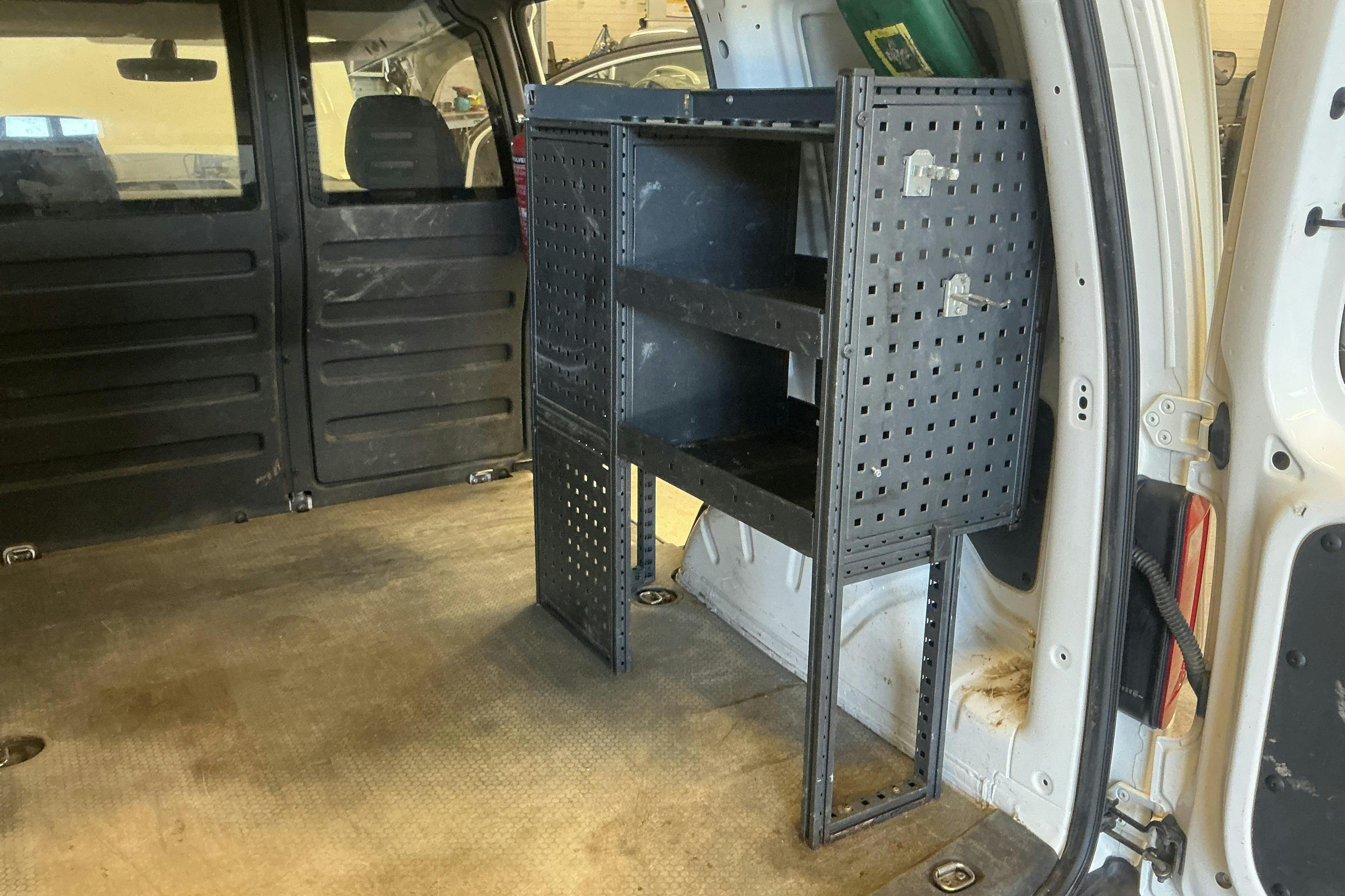 Vehicle Image 13