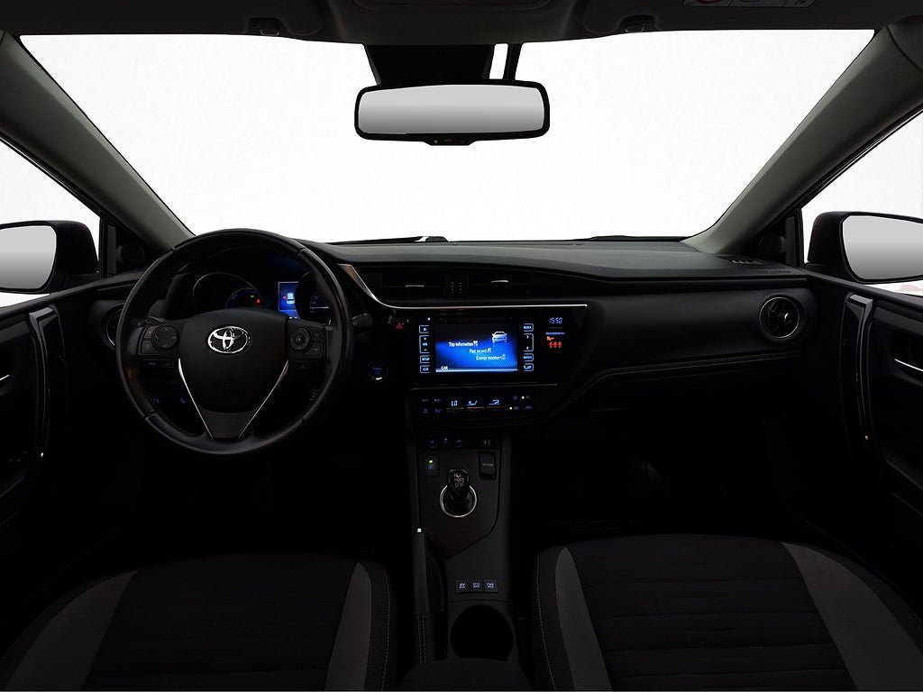 Vehicle Image 12