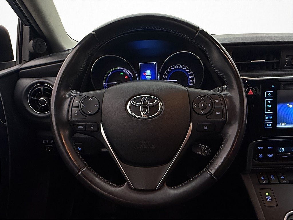 Vehicle Image 13