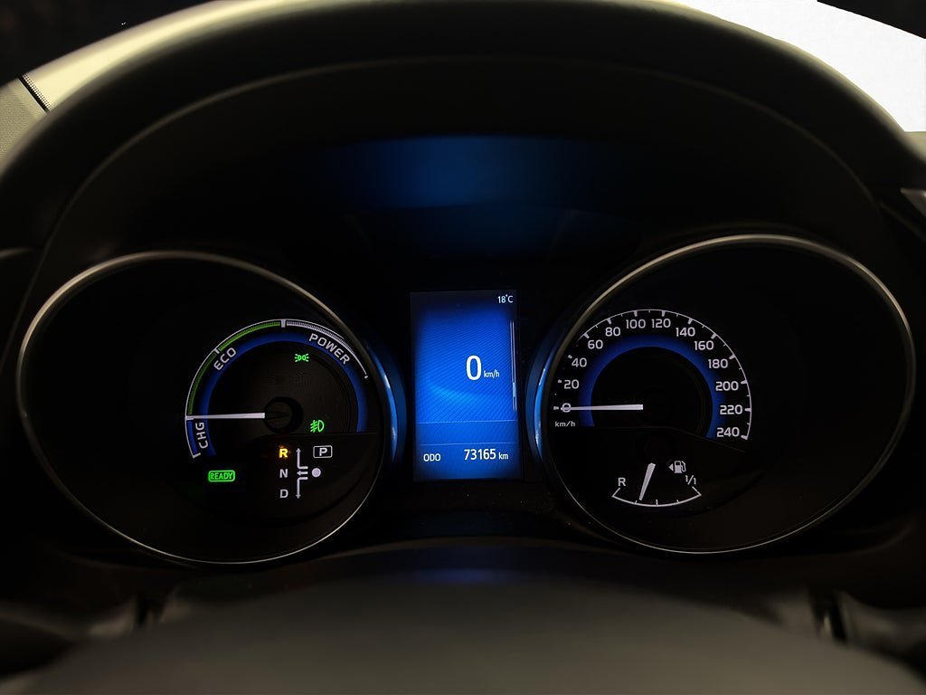 Vehicle Image 17