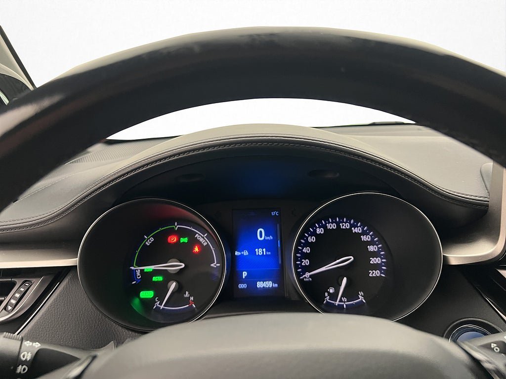 Vehicle Image 17