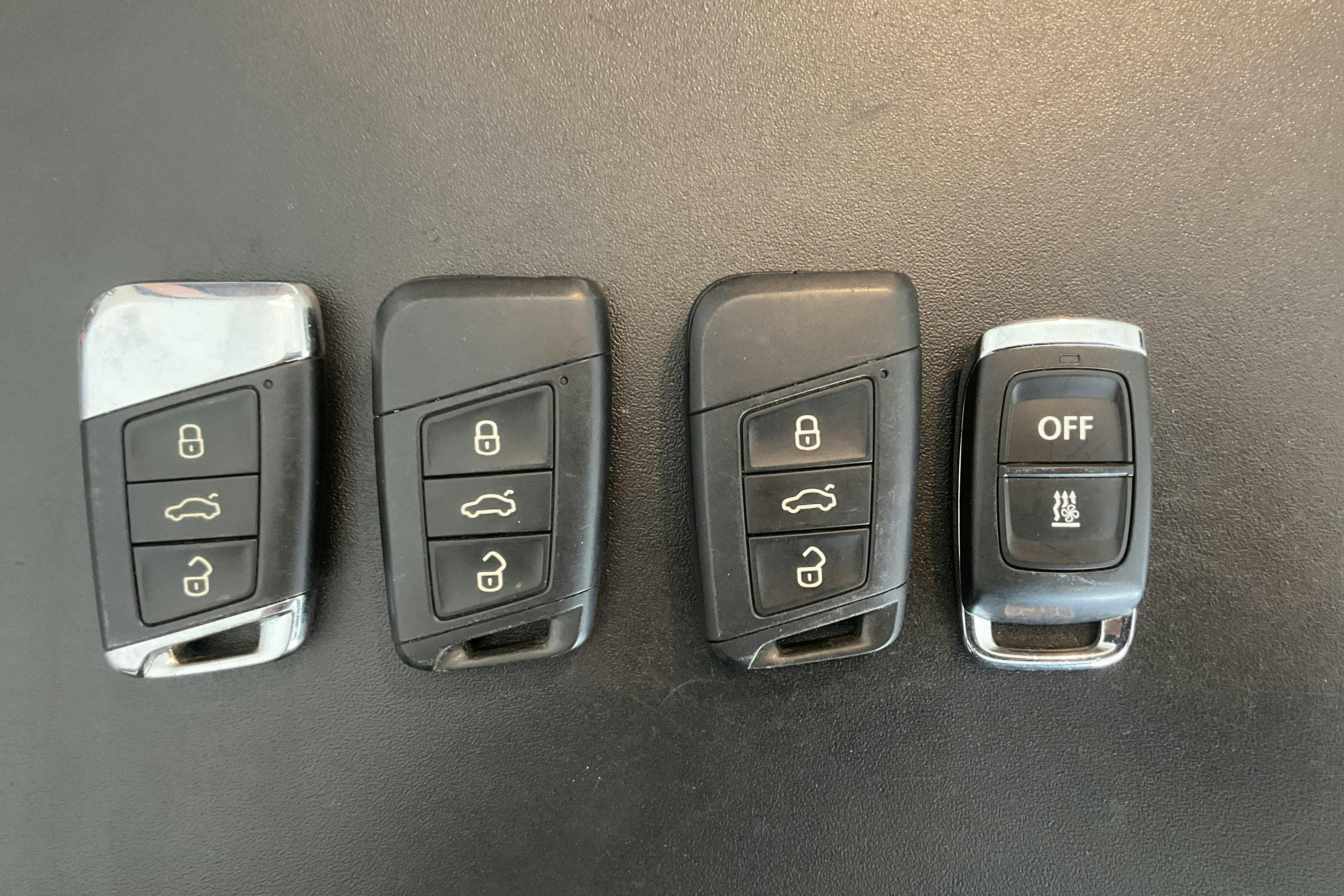 Vehicle Image 17