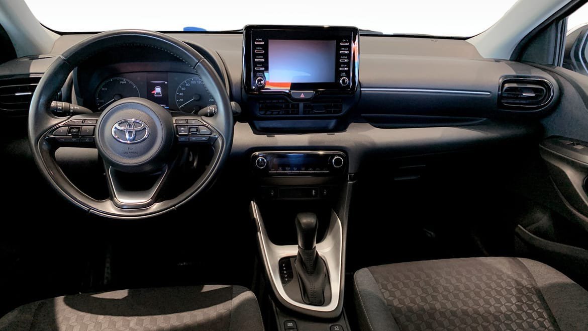 Vehicle Image 10