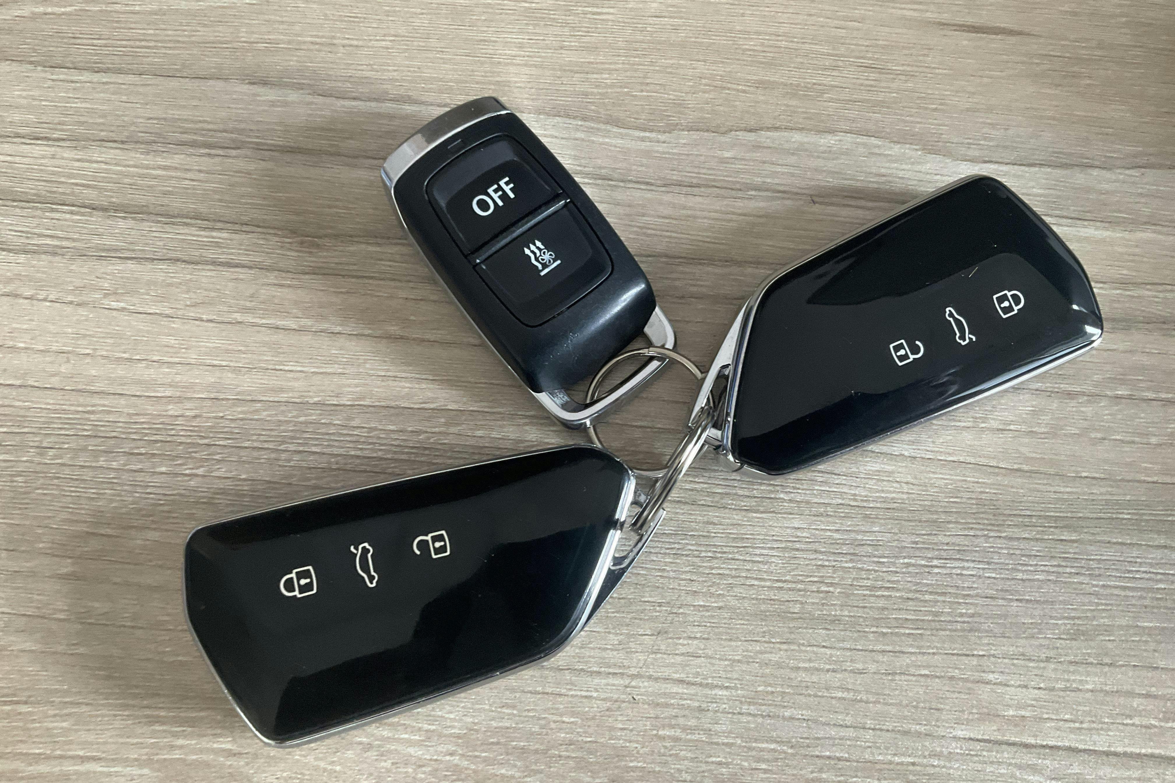 Vehicle Image 14
