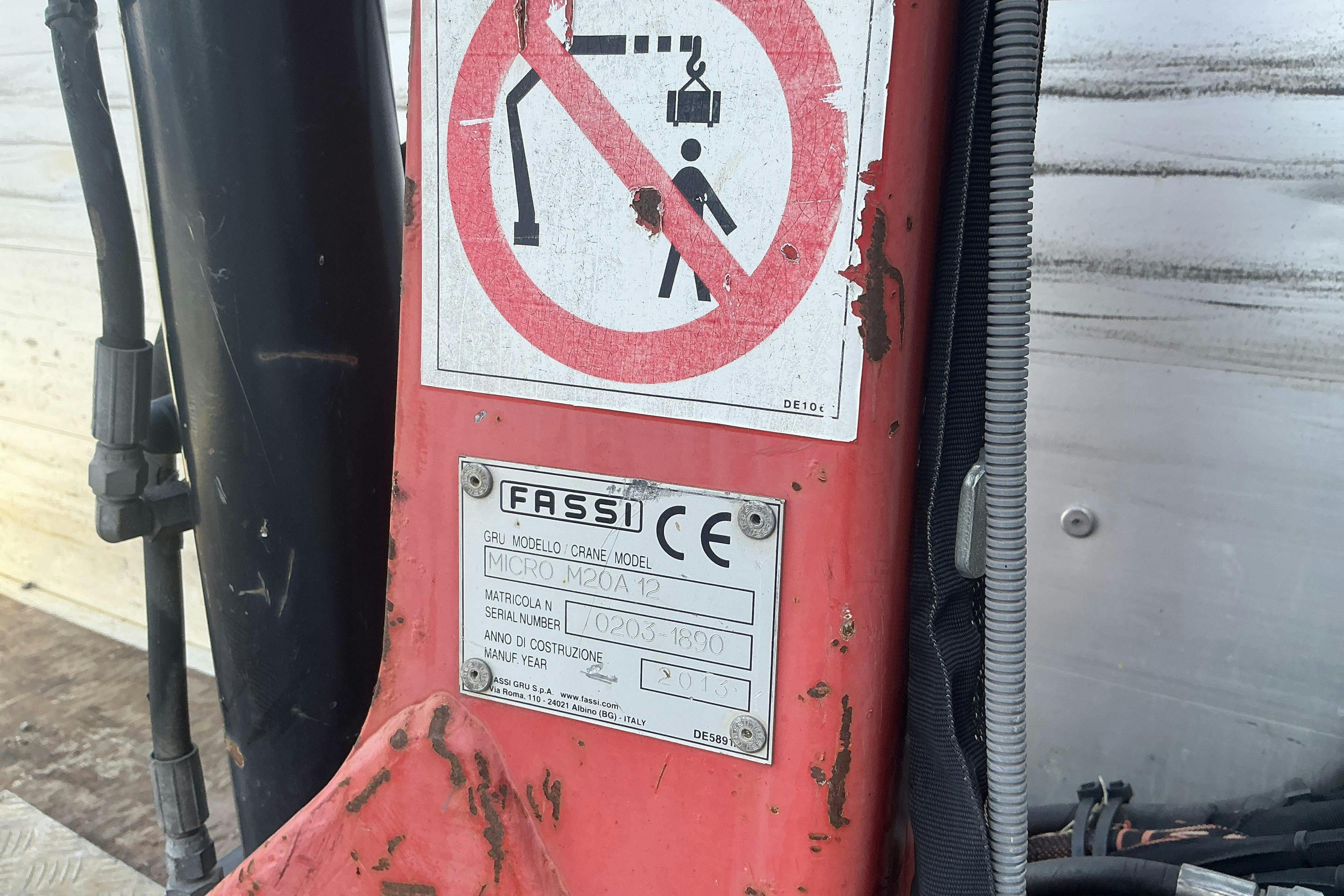 Vehicle Image 18