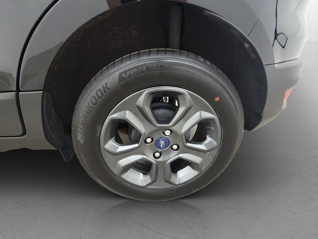 Vehicle Image 24
