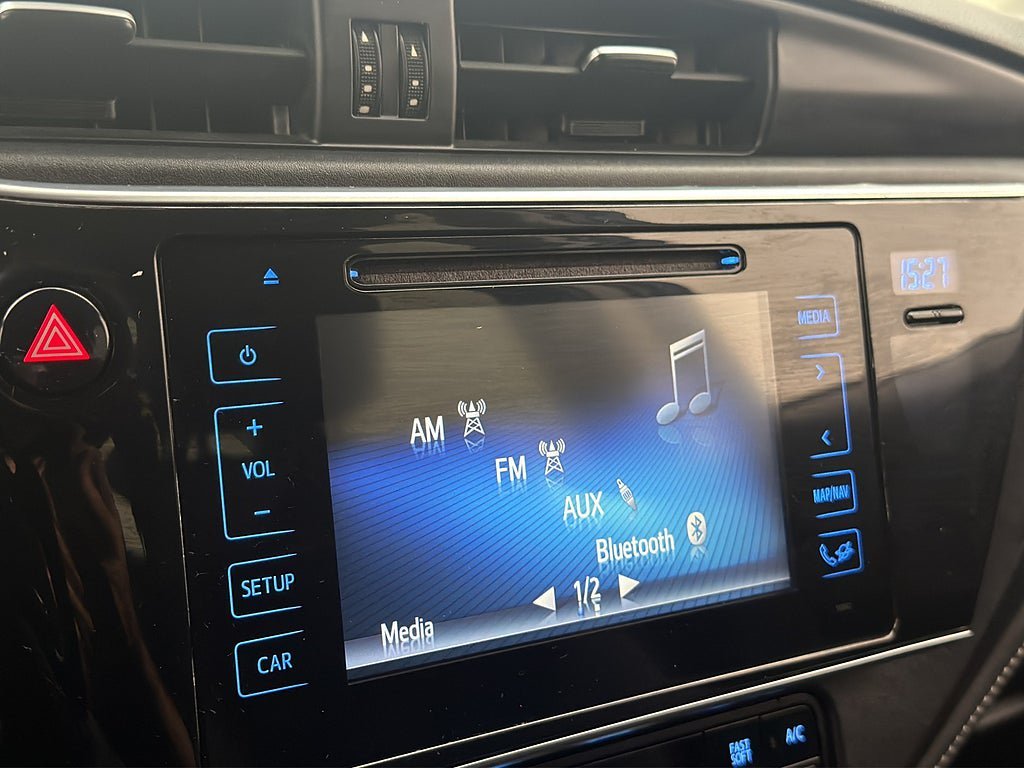 Vehicle Image 22
