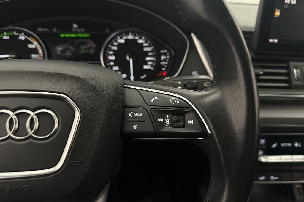 Vehicle Image 17