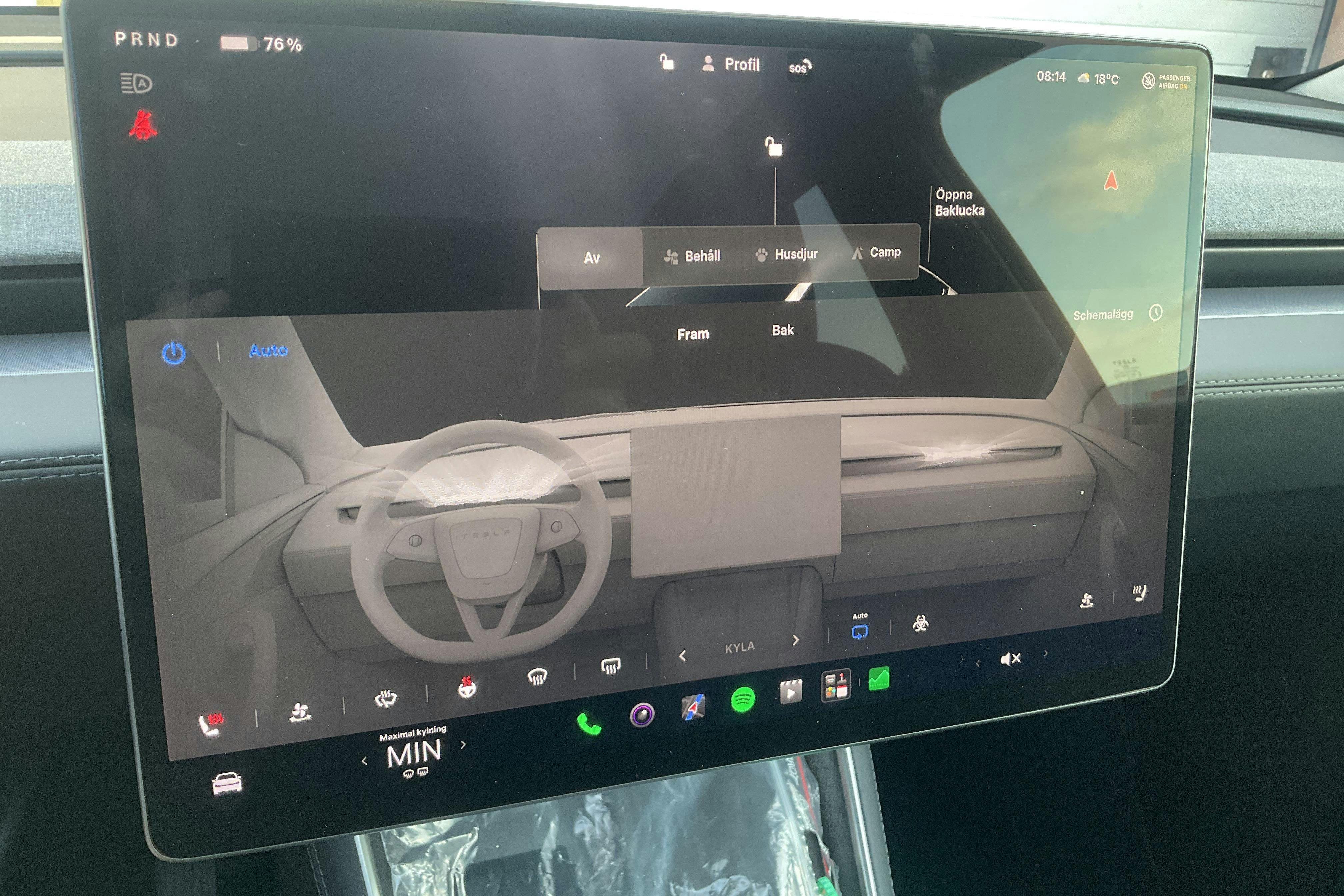 Vehicle Image 17