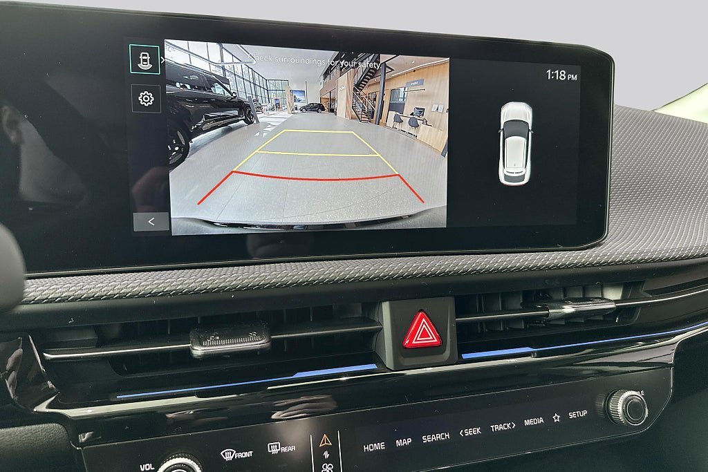 Vehicle Image 19