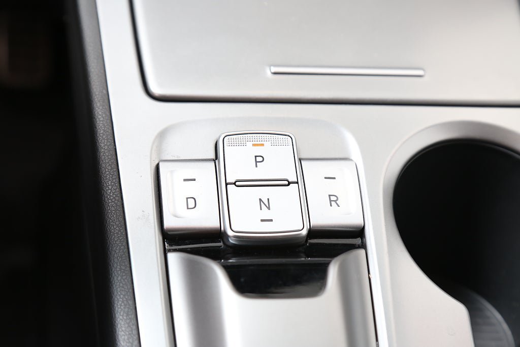 Vehicle Image 26