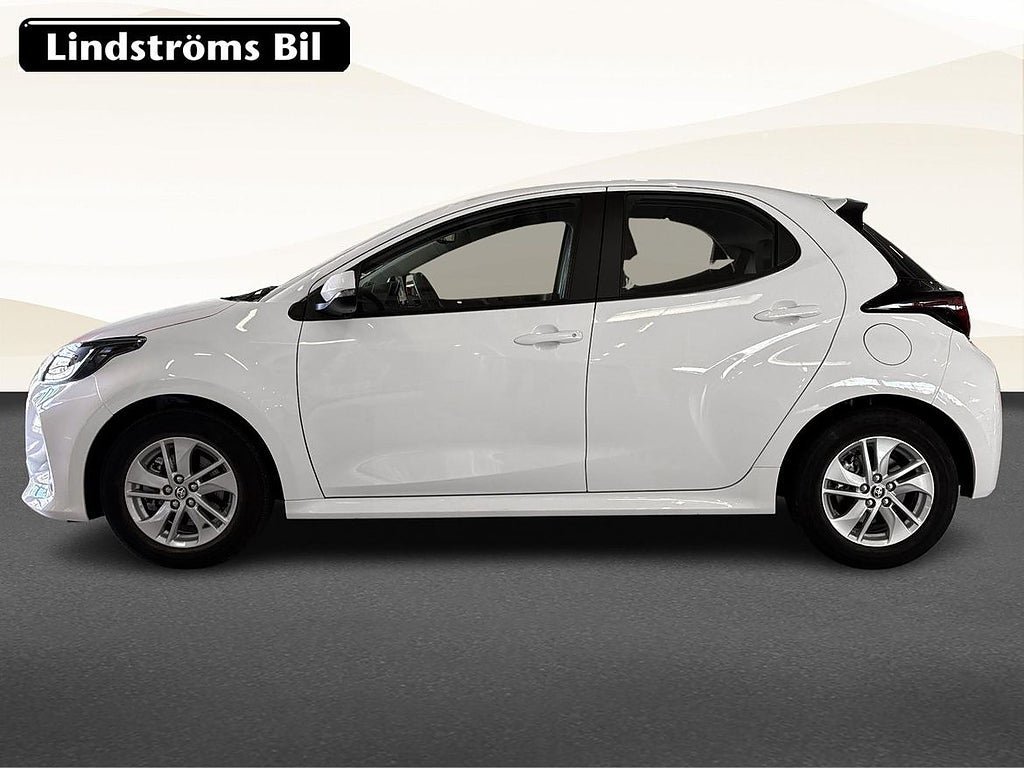 Vehicle Image 6