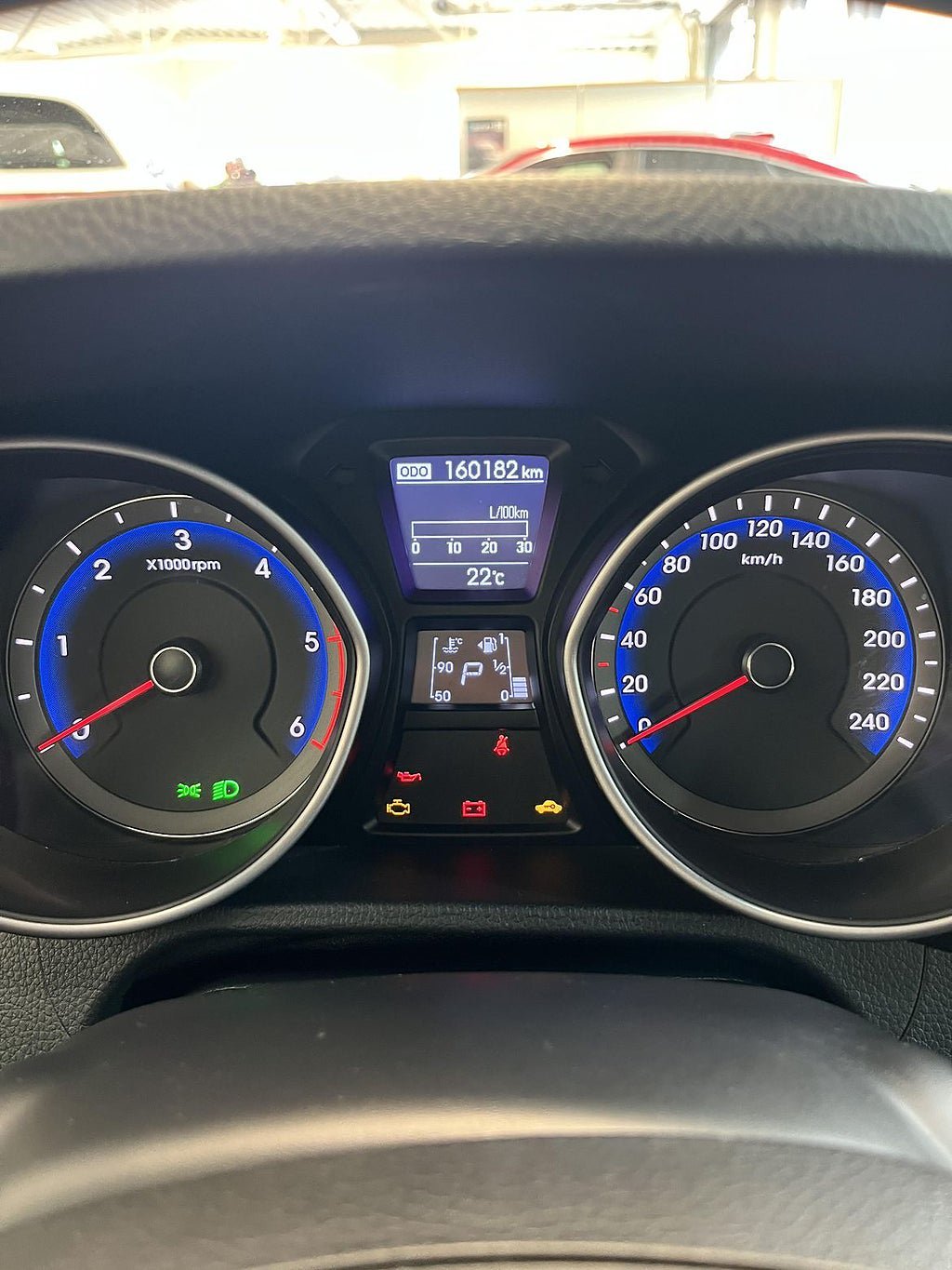 Vehicle Image 8