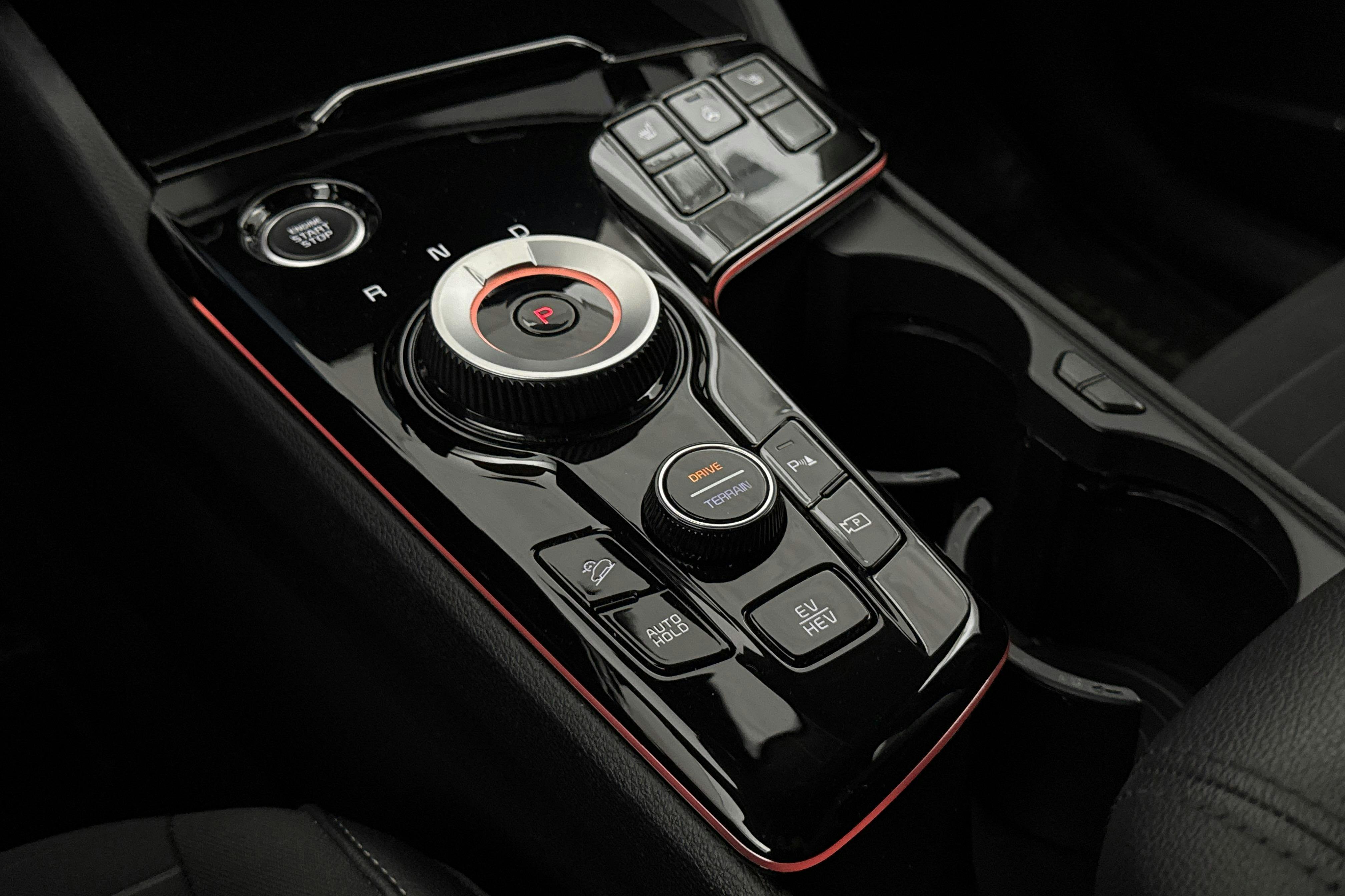 Vehicle Image 15