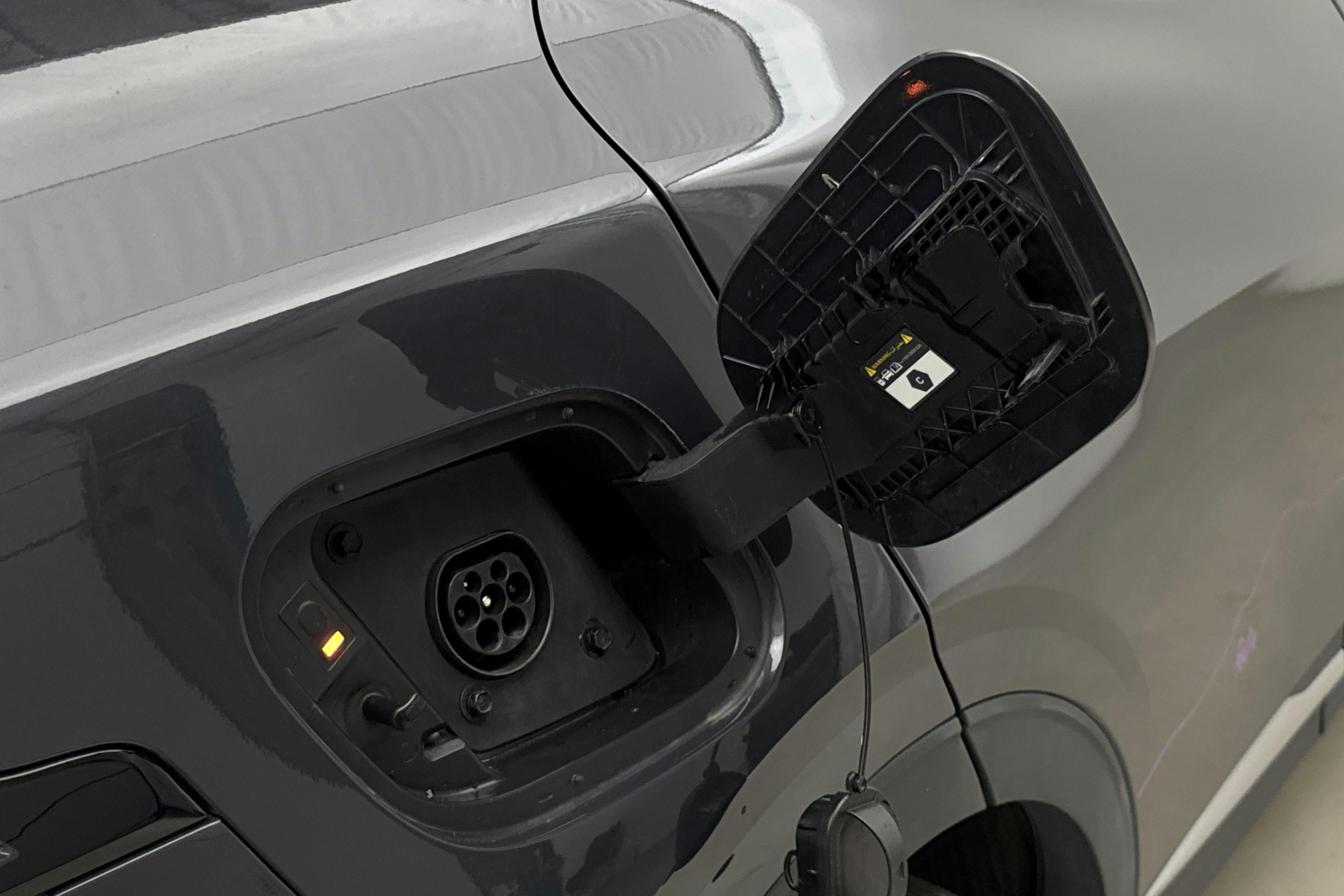 Vehicle Image 21