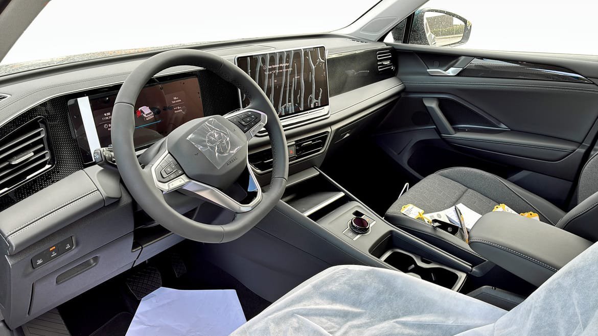 Vehicle Image 7