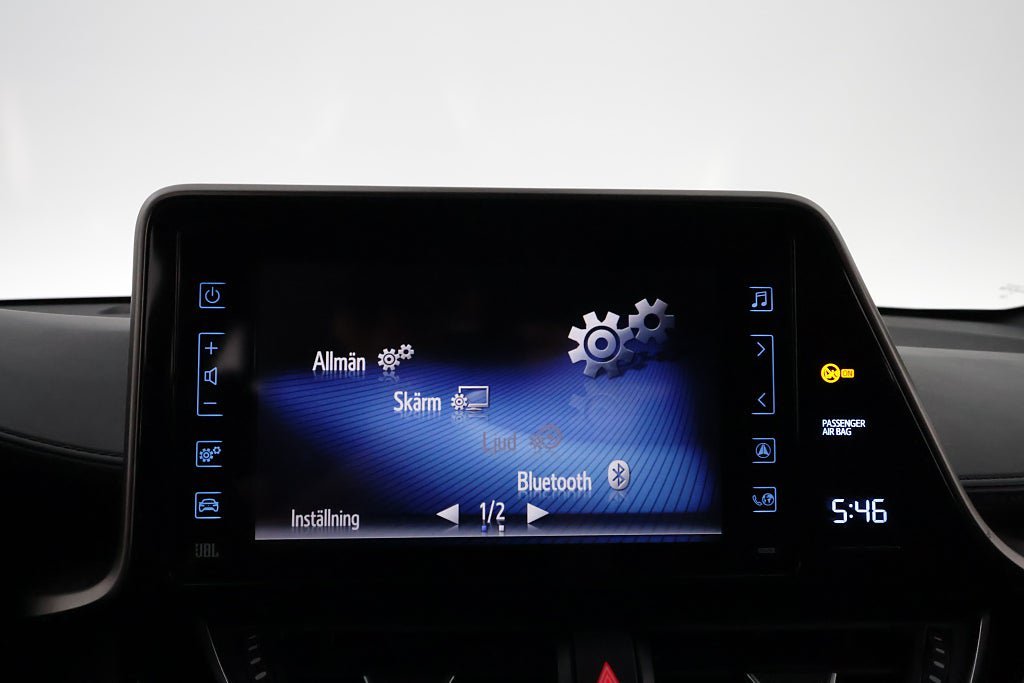Vehicle Image 17