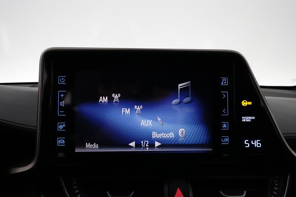 Vehicle Image 19