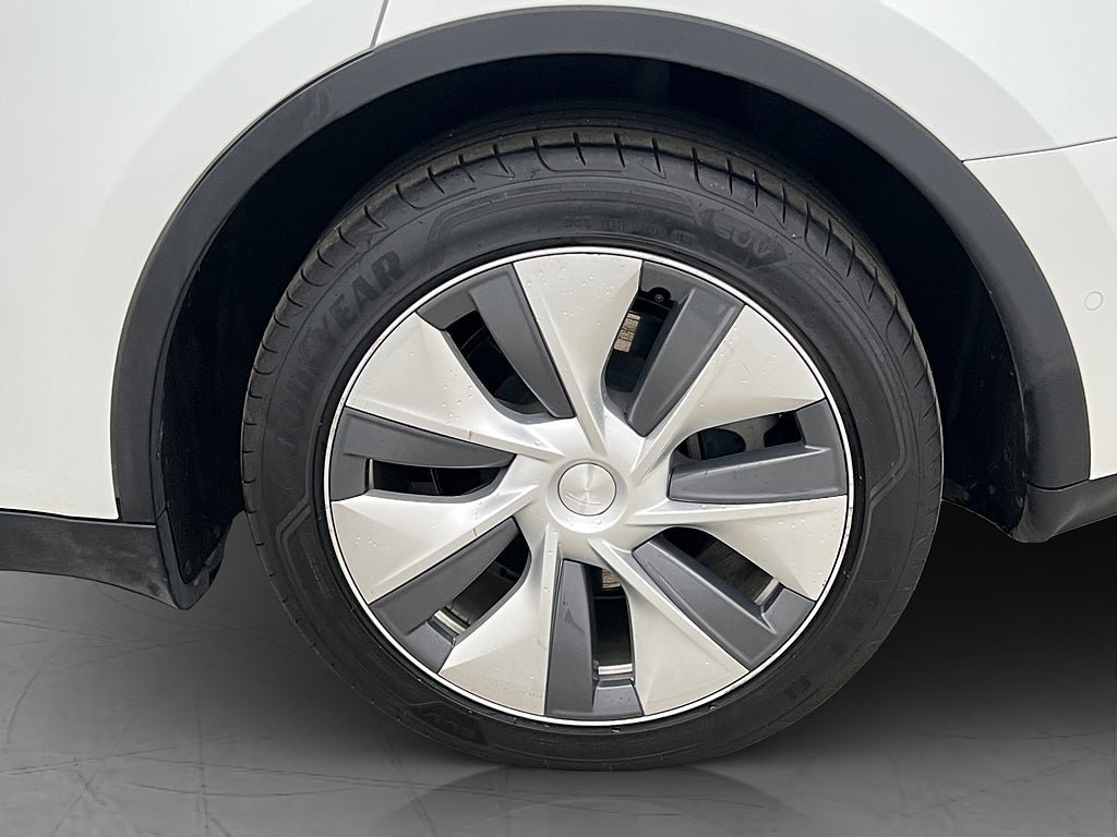Vehicle Image 31