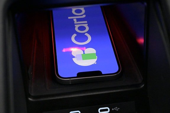 Vehicle Image 23