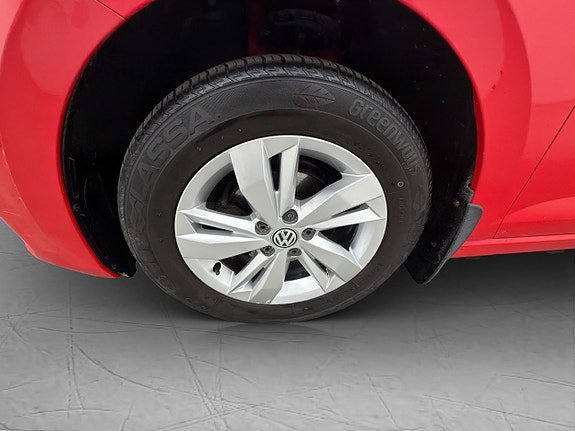 Vehicle Image 23