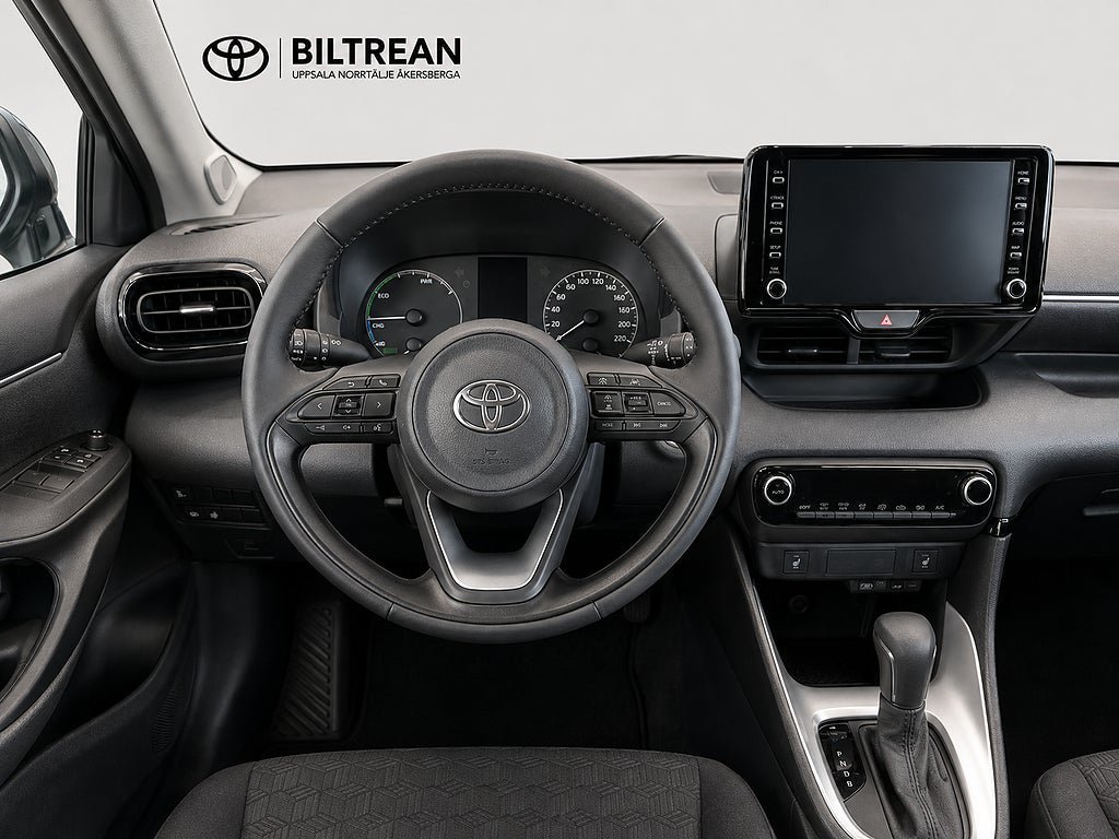 Vehicle Image 6