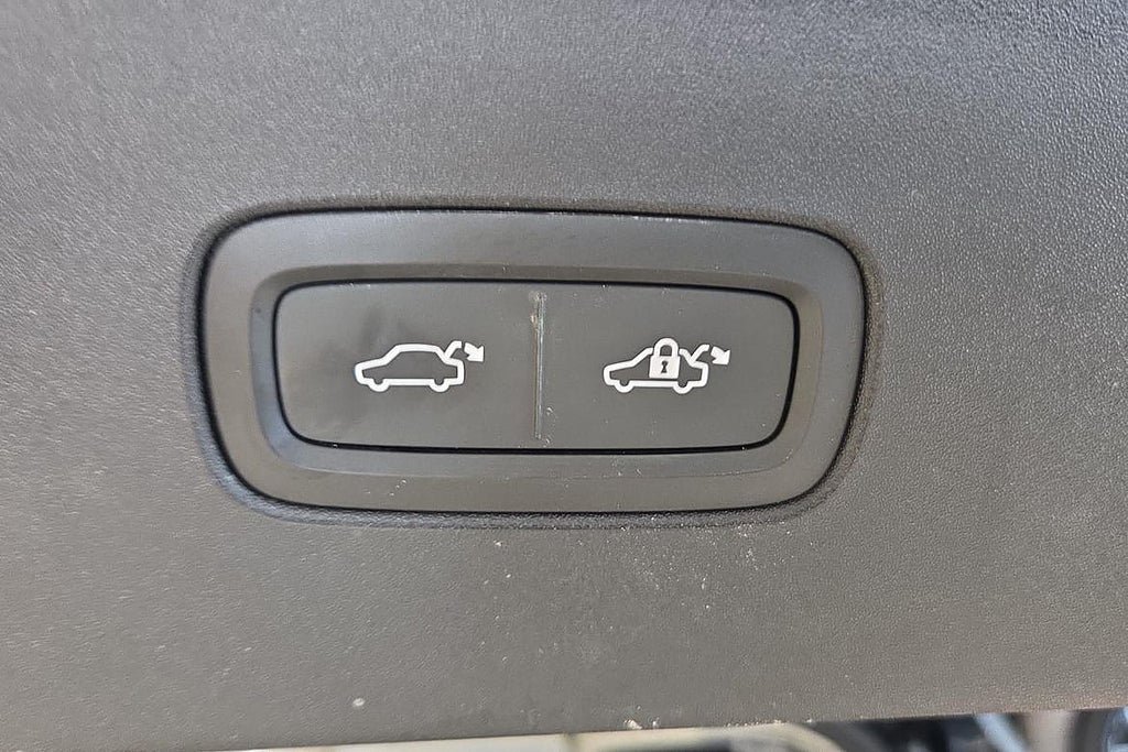 Vehicle Image 35