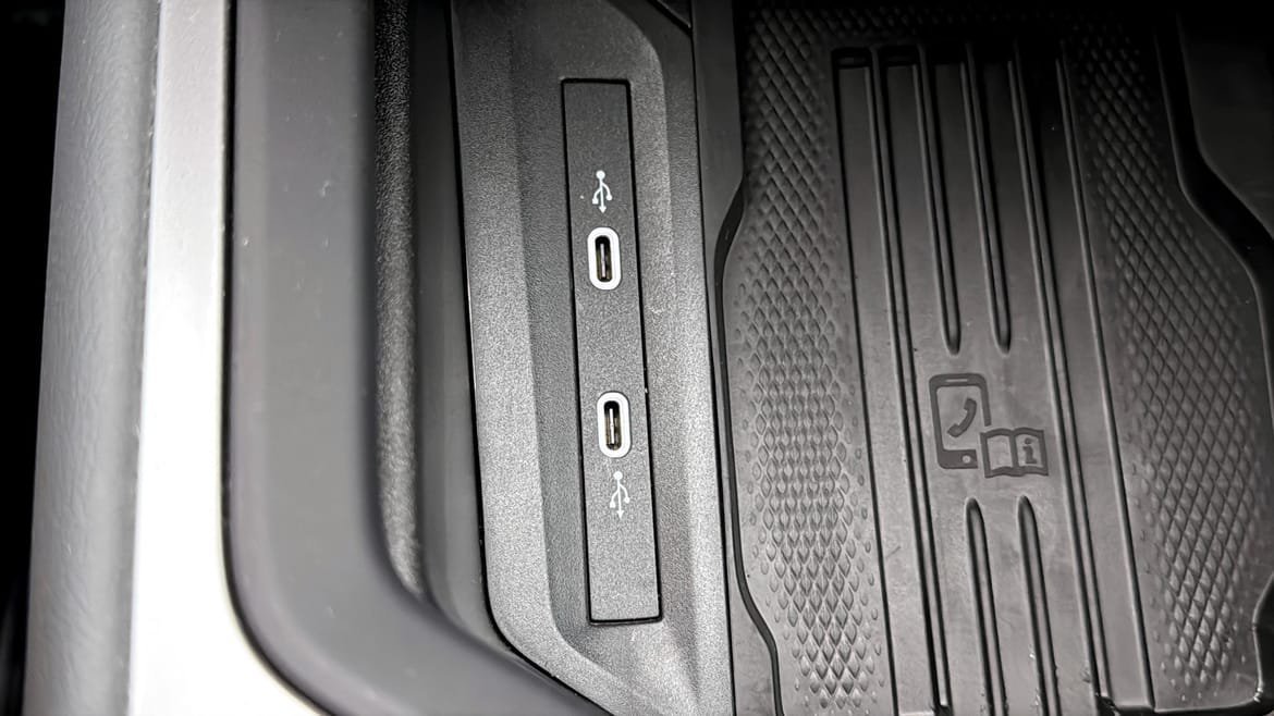 Vehicle Image 18