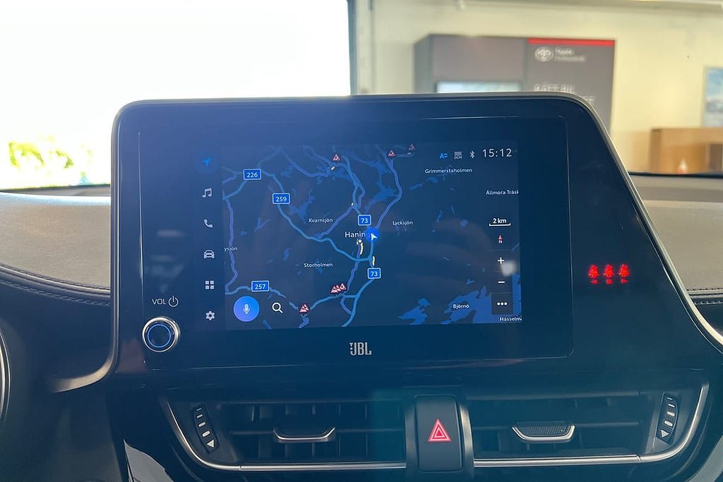 Vehicle Image 15