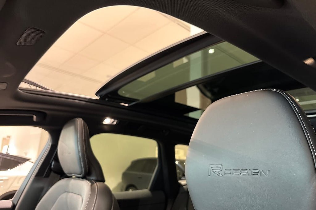 Vehicle Image 37