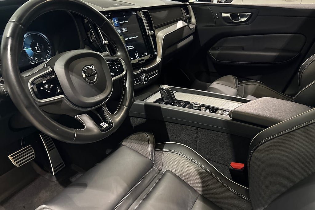 Vehicle Image 40