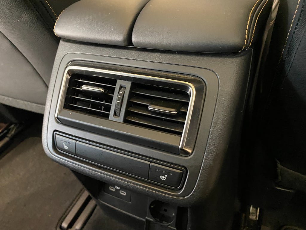 Vehicle Image 41