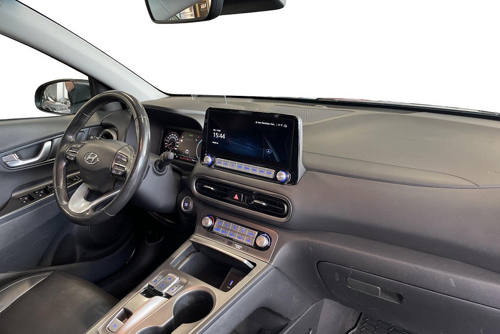 Vehicle Image 15