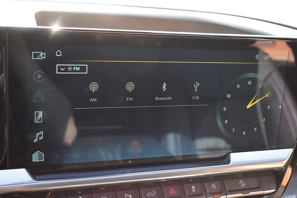 Vehicle Image 19