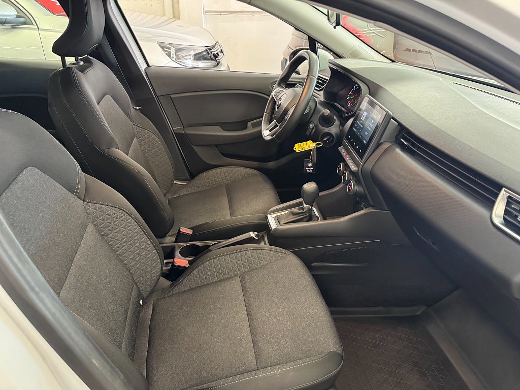 Vehicle Image 17