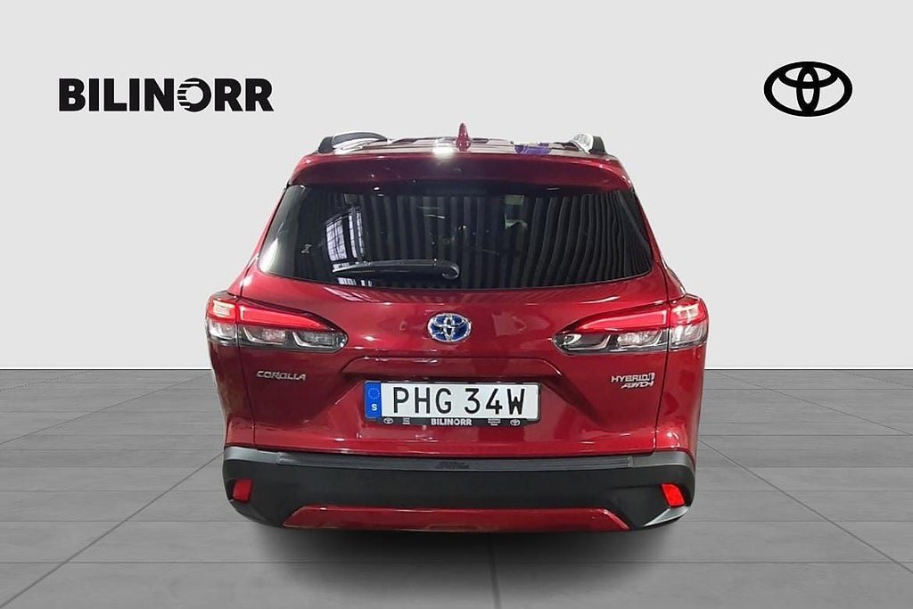 Vehicle Image 4