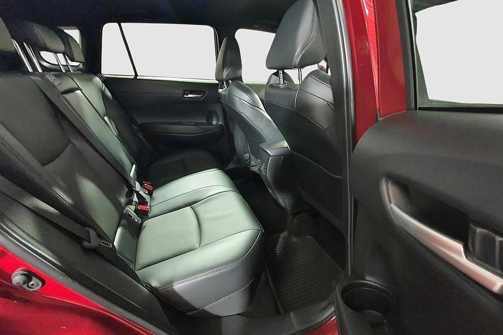 Vehicle Image 16